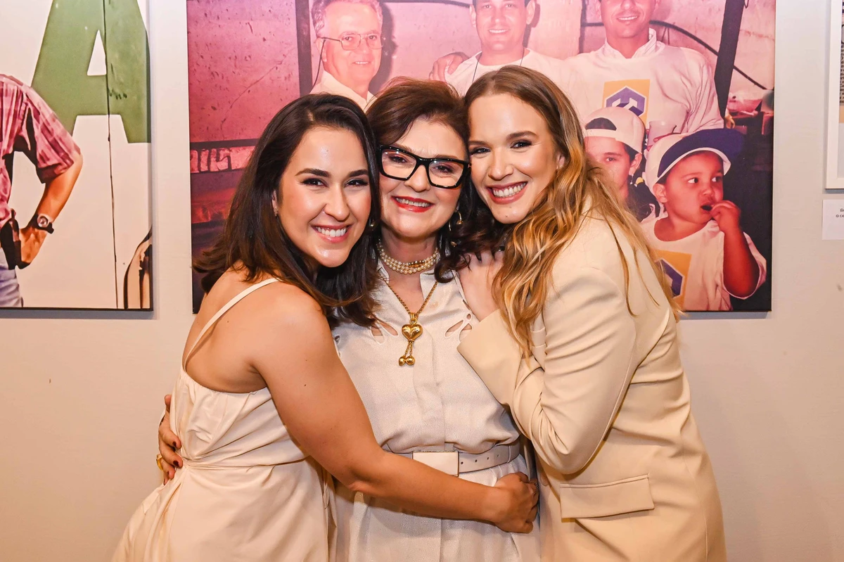 martina, suzana e victoria varejão gomes