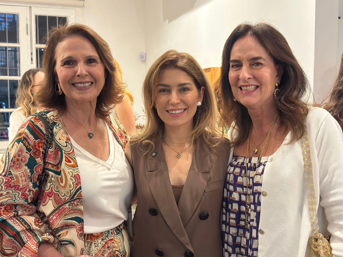 Rita da Luz, Marina Giuberti e Beatriz Oliveira Santos
