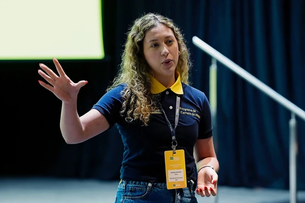 Déborah Medrado segue ativa em outras áreas da Ginástica Rítmica