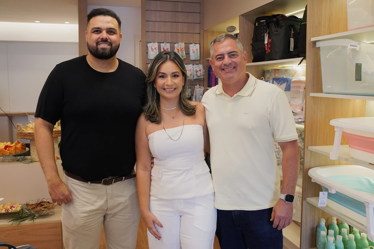 Ricardo Cade, Alana Fortunado e  presidente CDL Rogério Alcântara 
