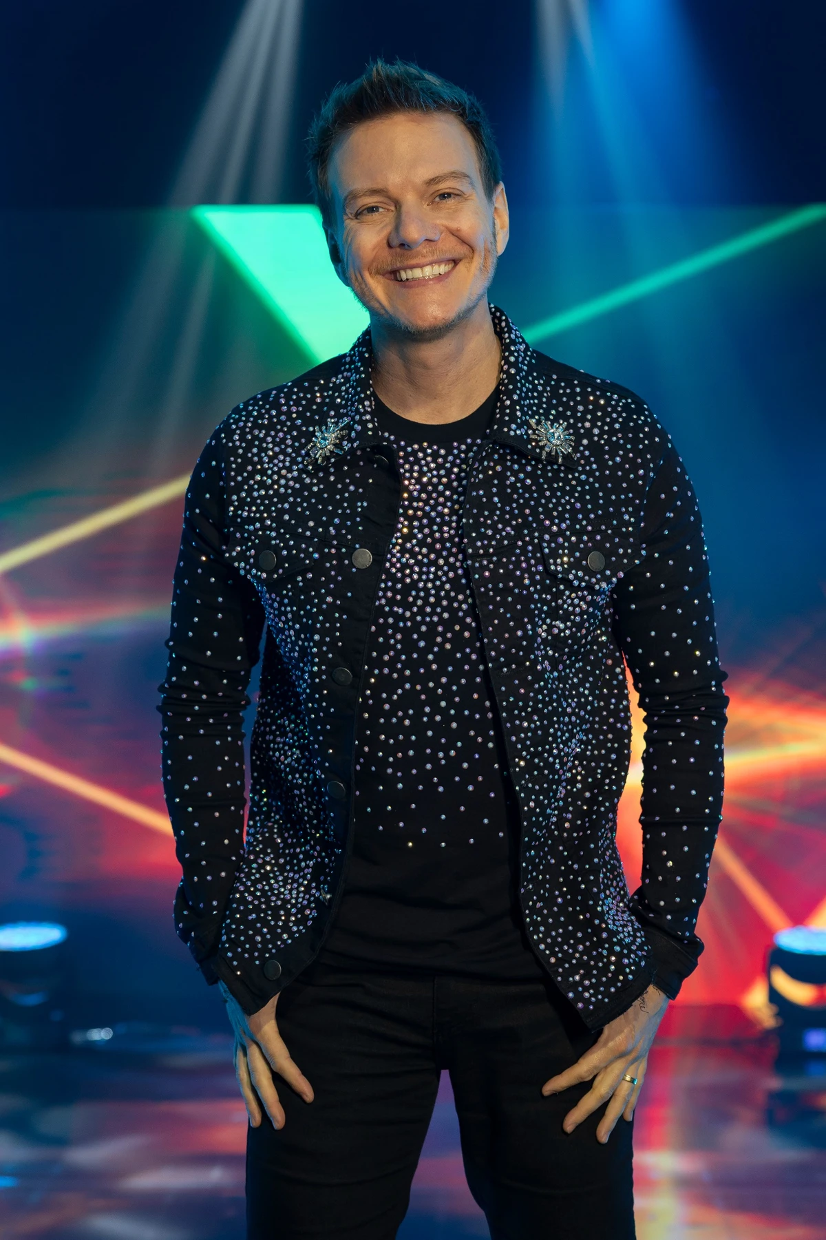  Michel Teló estreia no time Estrela da Casa