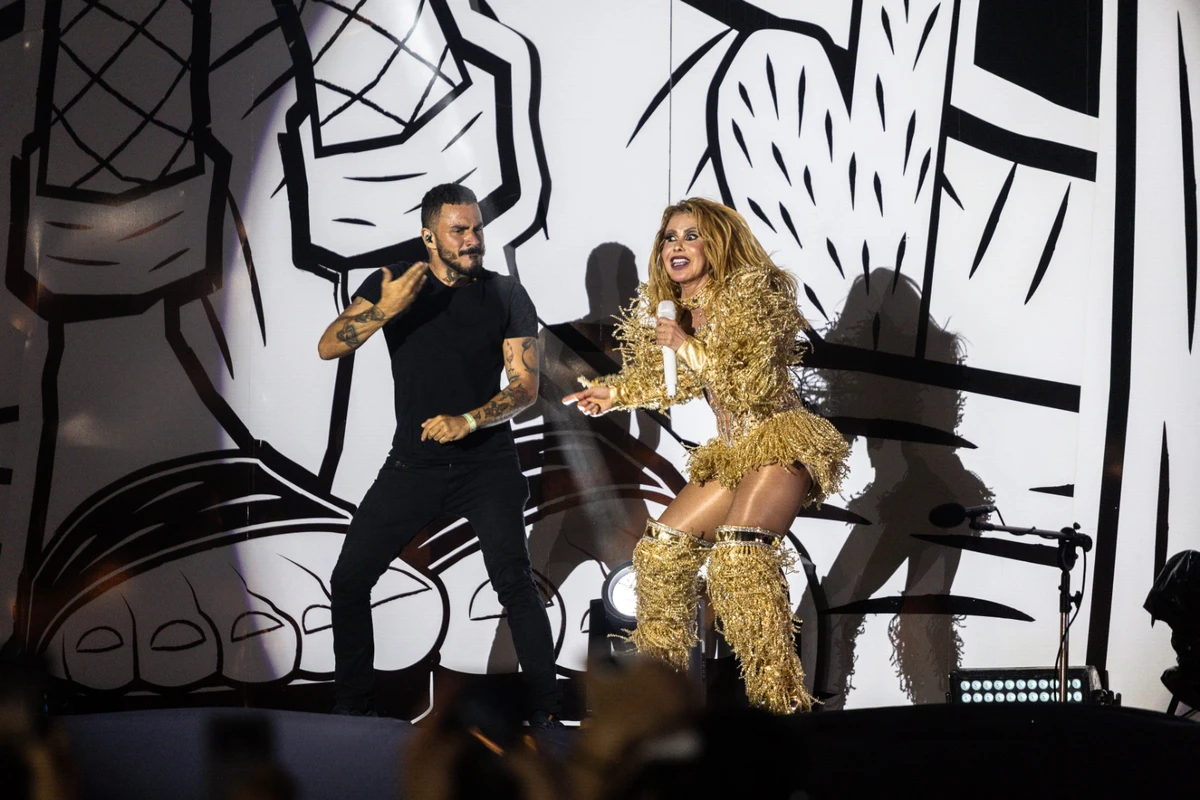 O intérprete de libras Adriano Ruan já esteve no show de Joelma