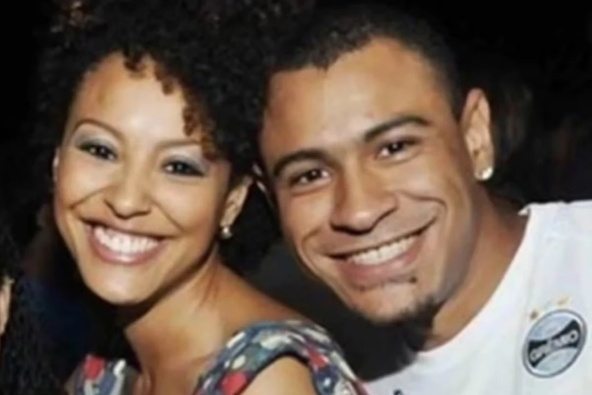 Sheron Menezzes ao lado do irmão Draiton, que faleceu aos 36 anos Foto: @sheronmenezzes via Instagram