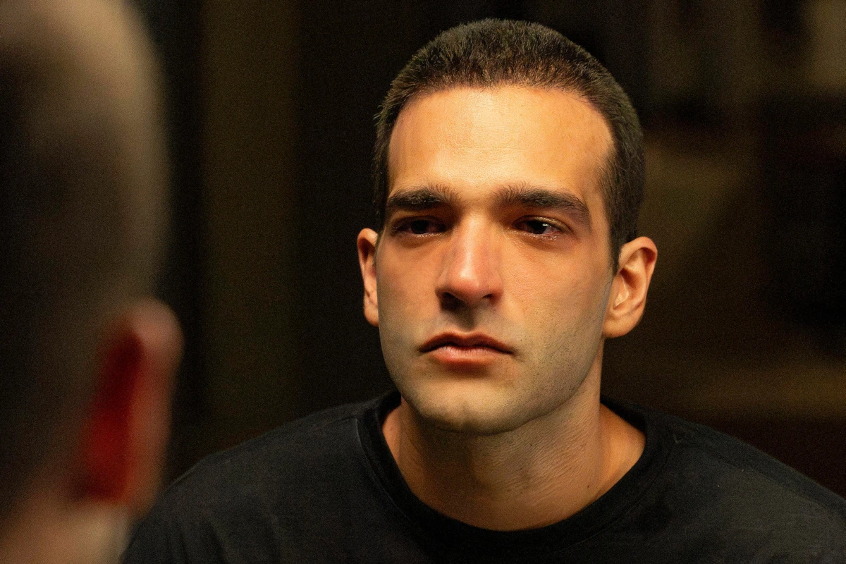 Afonso (Humberto Carrão).