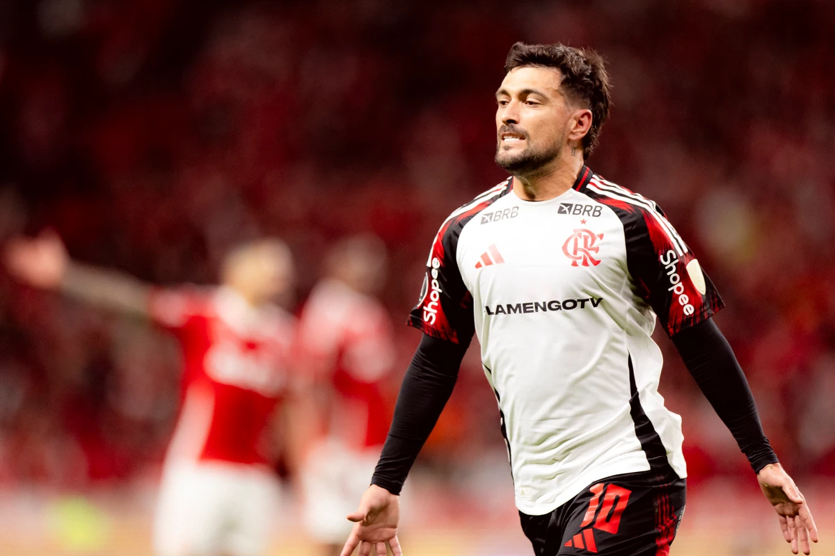 Arrascaeta abriu o placar na vitória do Flamengo sobre o Inter