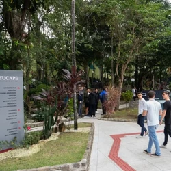 Aridelmo Teixeira, fundador da escola de negócios, vendeu a sua particiação e vai se dedicar à carreira pública. Investidores passam a ser majoritários