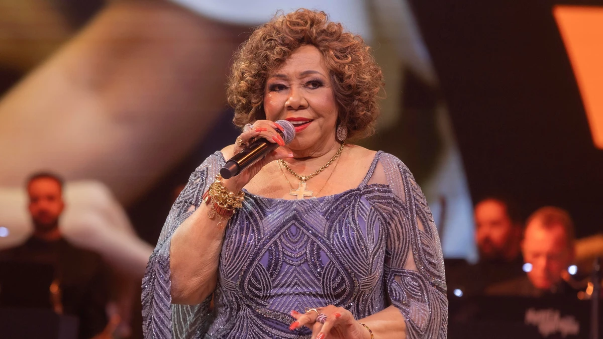 Alcione retorna ao ES para show com músicas inéditas