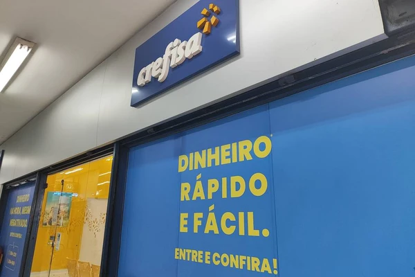 Loja da Crefisa em São Paulo. A empresa de crédito pessoal sofreu sanções do INSS