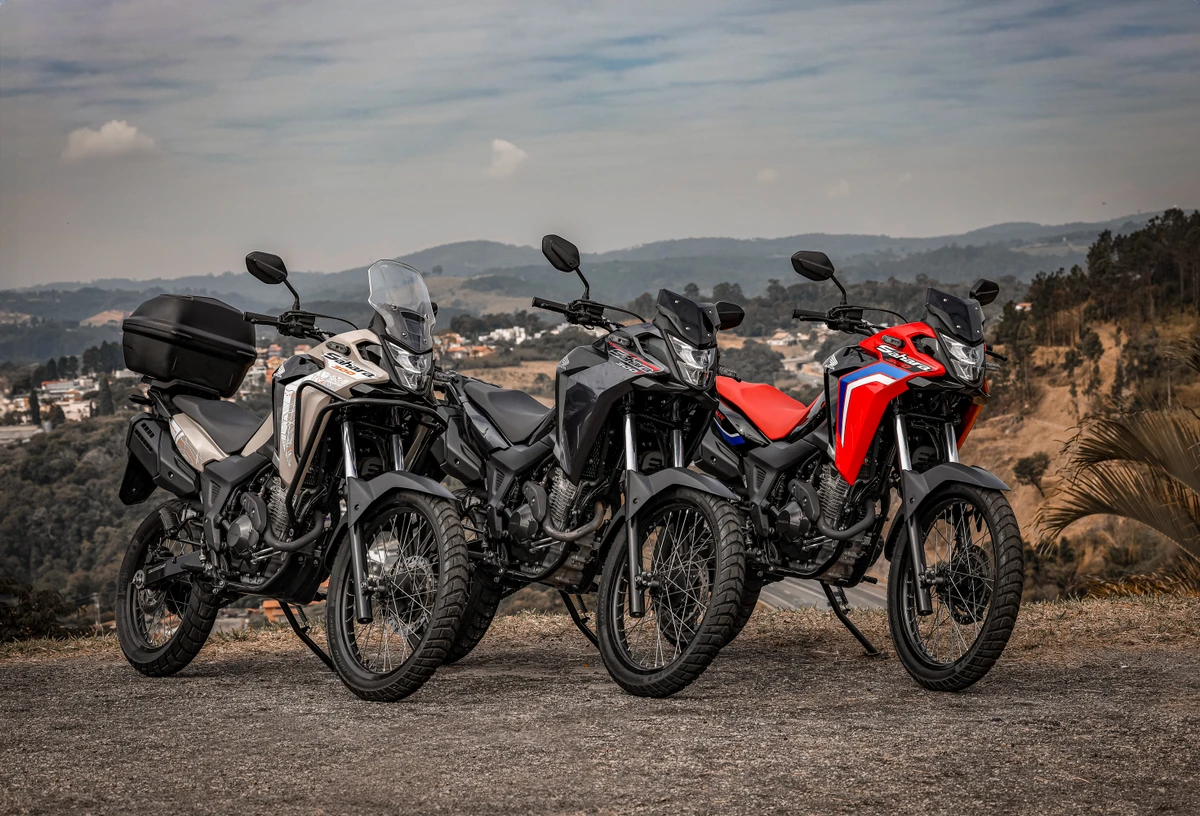  Honda XRE 300 Sahara por Honda/Divulgação