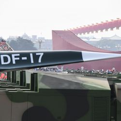 A Rússia e a China estão liderando a corrida global por mísseis hipersônicos — até que ponto devemos nos preocupar com o fato de os EUA estarem tentando alcançá-los, e o Reino Unido não possuir nenhum?