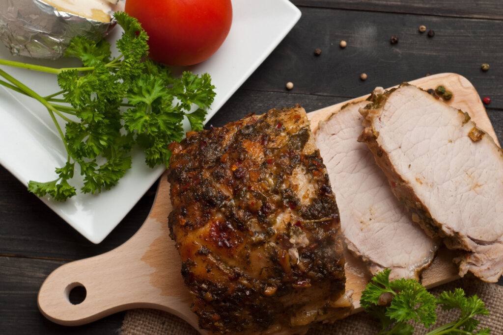 Filé mignon-suíno ao curry (Imagem: Wojciech Bobrowicz | Shutterstock)