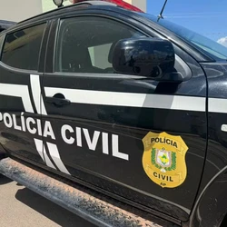 As autoridades foram acionadas após a proprietária da empresa denunciar que a funcionária responsável pela contabilidade estaria desviando dinheiro há alguns meses