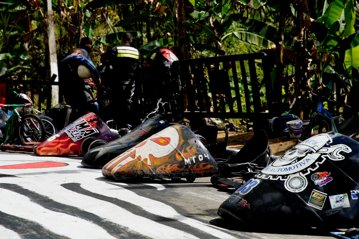 6º GP de carrinhos de rolimã em Roda D'água, Cariacica por Fernando Madeira