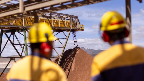 Empresa investe em soluções seguras para disposição de rejeitos e destinou 
R$ 30,4 bilhões à reparação no primeiro ano do Novo Acordo do Rio Doce