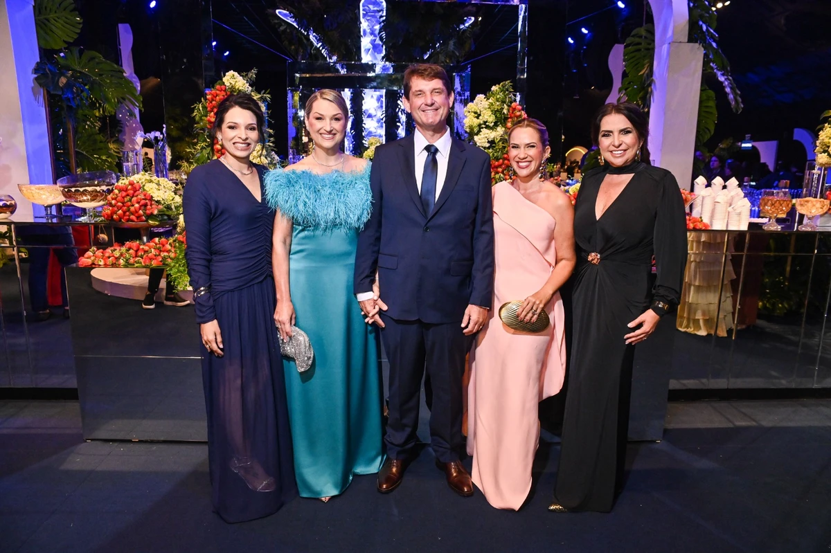 Natalia Farias, Andressa Nunes, José Luiz Nunes, Rachel Pires e Ingrid Castro