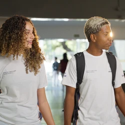Cursos técnicos da instituição são caminho acessível e flexível para quem busca conquistar espaço em áreas estratégicas como Saúde, TI e Turismo