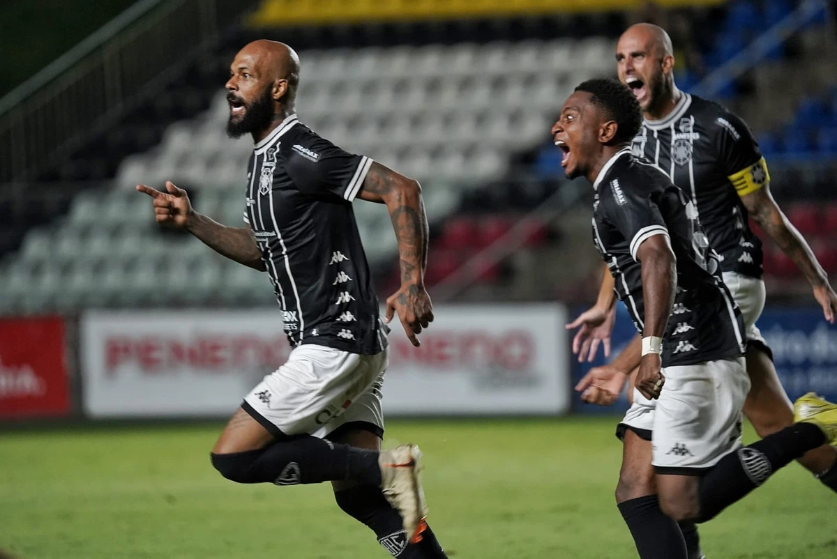 Bruno Silva abriu caminho para a vitória do Rio Branco