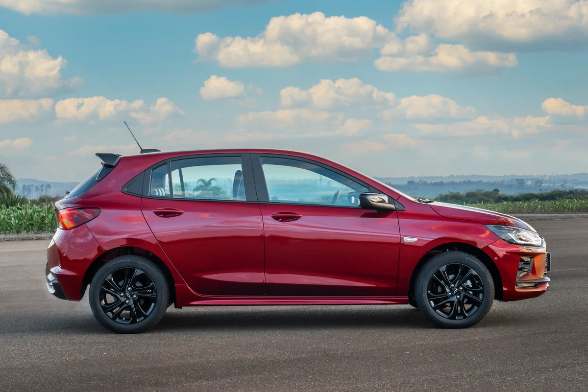 Chevrolet Onix 2026 por Chevrolet/Divulgação