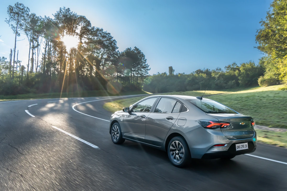Chevrolet Onix 2026 por Chevrolet/Divulgação