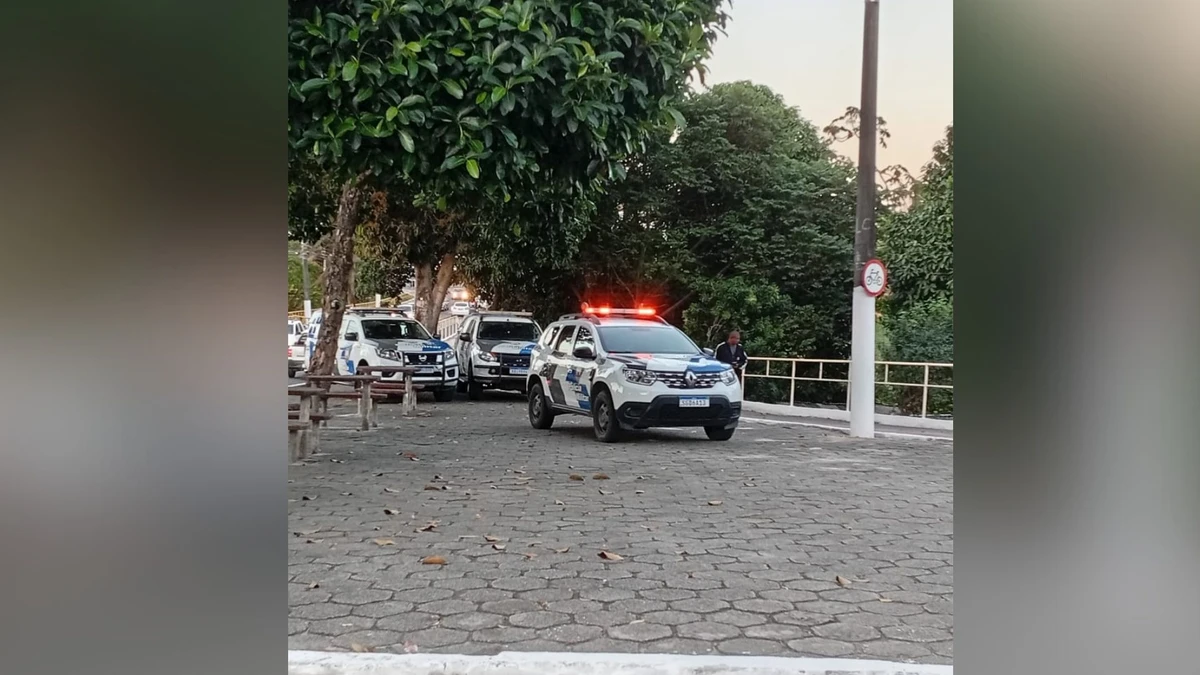 Homem pulou na lagoa em Araçá, em Linhares, para fugir da Polícia Militar