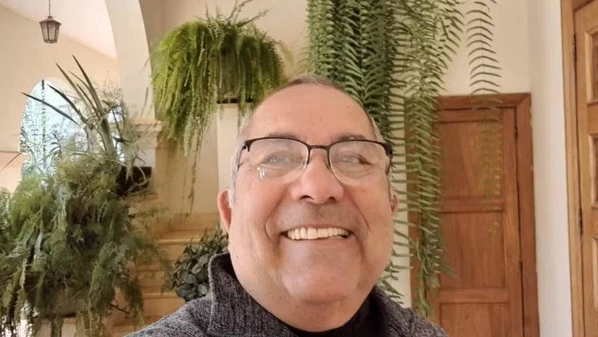 A Diocese de Lins, no interior de São Paulo, a qual o padre pertence, disse que ele foi afastado do exercício do ministério.