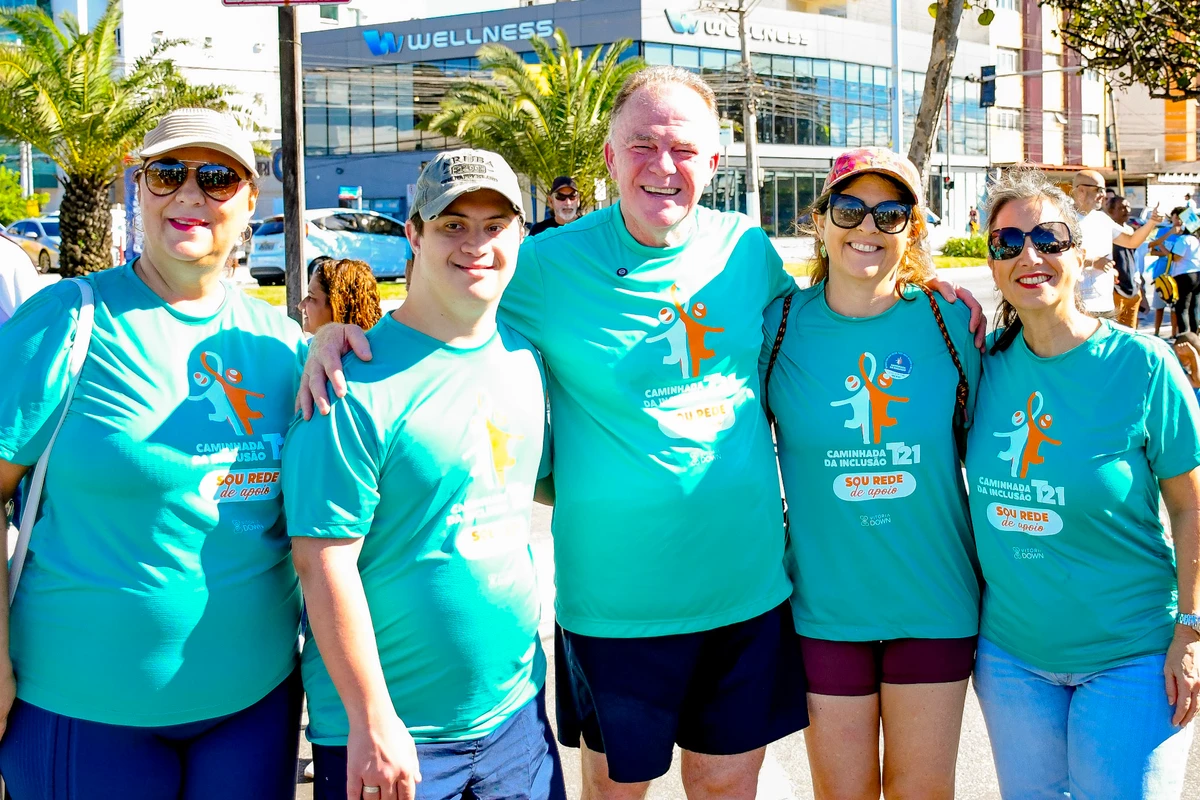 Lisley e Renato Sophia, Renato Casagrande, Daniela Rosa e Carolina Brancato