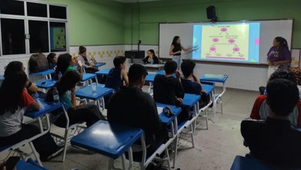 Nesta quarta (15), o governo do Estado mandou projeto para a Assembleia Legislativa para aumento de 8%, índice que também contempla os agentes de suporte educacional