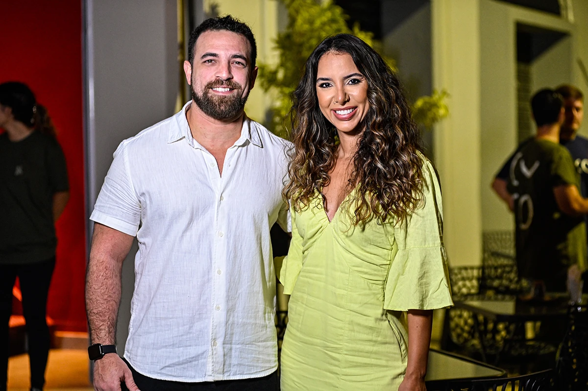 Caú Macedo e Débora Prest