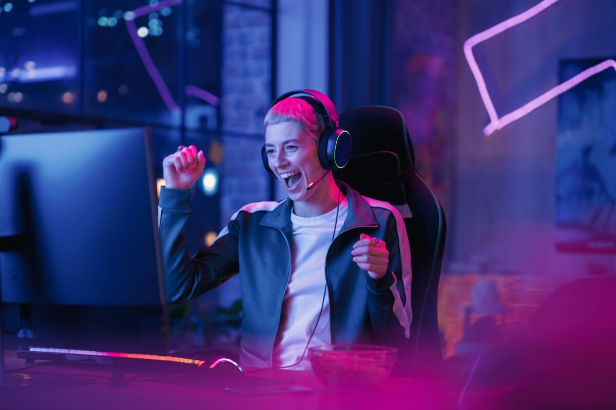 A área de jogos digitais oferece oportunidades de trabalho (Imagem: Gorodenkoff | Shutterstock)