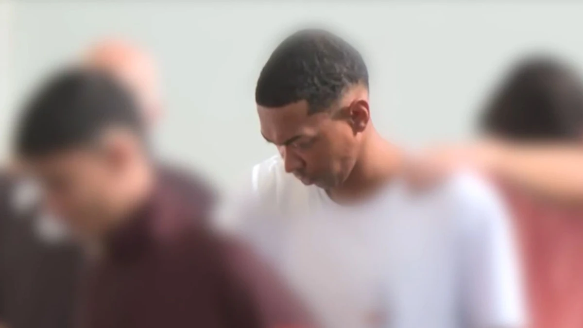 Thyago Pereira Berto, de 34 anos, foi detido por volta das 21h no estacionamento da empresa