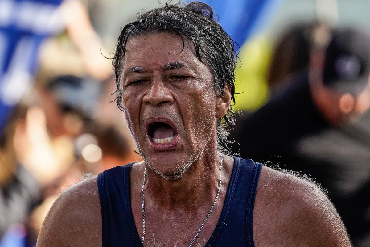 Cenas da maratona e da meia maratona de Vitória por Vitor Jubini