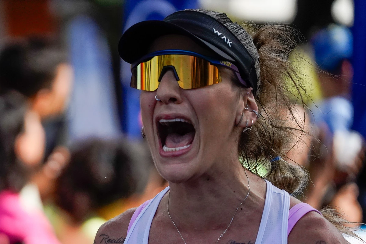 Cenas da maratona e da meia maratona de Vitória por Vitor Jubini