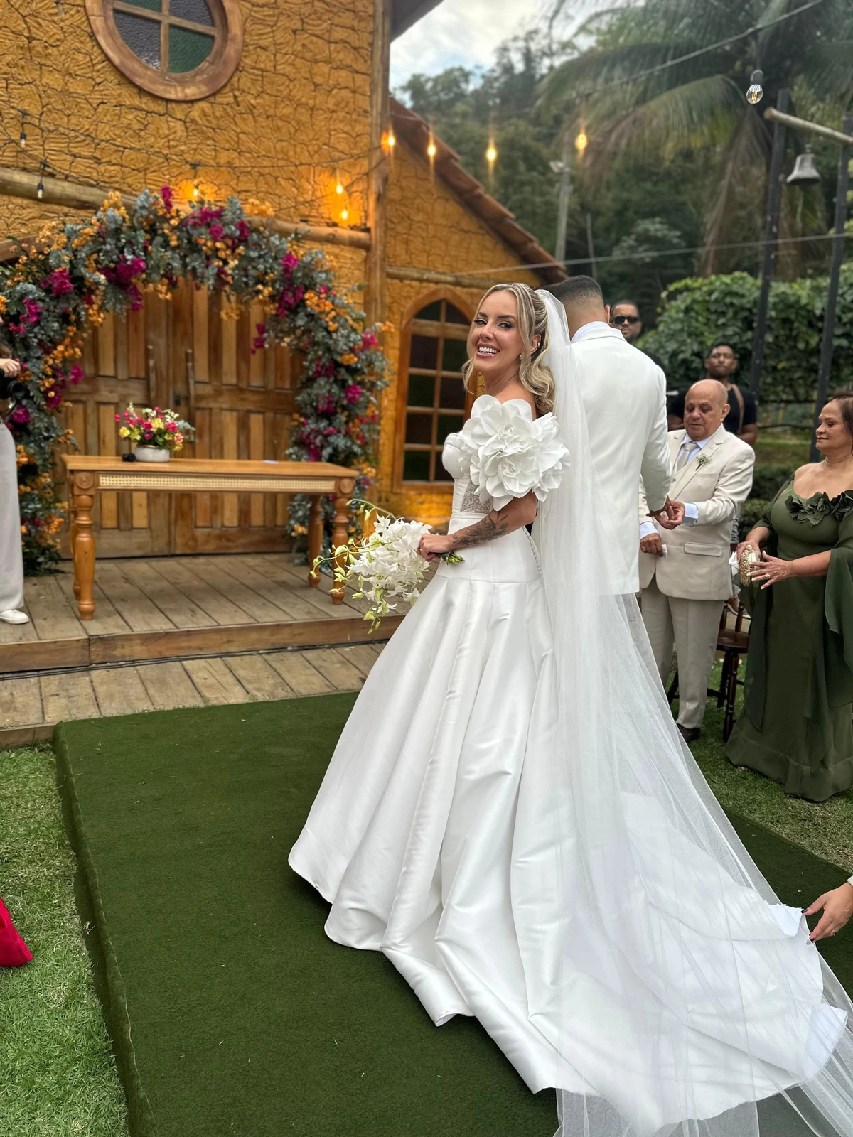 Casamento de Marcella Scaramella e Ramon Alves