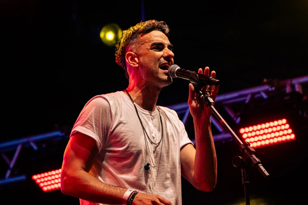 Douglas Lopes inicia turnê gratuita “Asterisco”