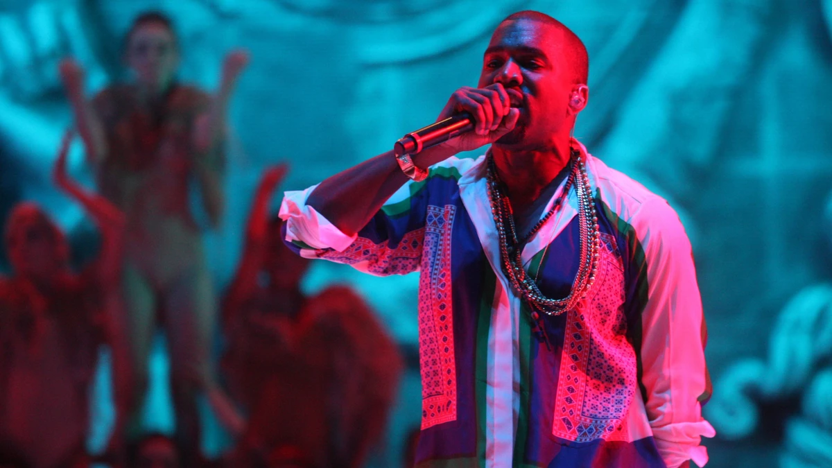 Kanye West faz único show em novembro no autódromo de Interlagos