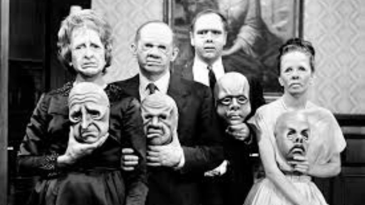 Trecho do episódio “The Masks”, de 1964. Lançado já próximo ao final da série clássica