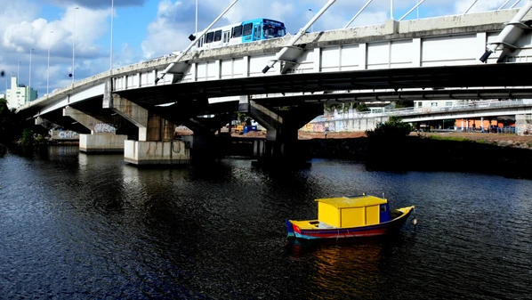 Para marcar os 474 anos de Vitória, A Gazeta passeou pelas estruturas que ligam pontos dentro da cidade ou com outros municípios e fez um resgate das mudanças ao longo do tempo