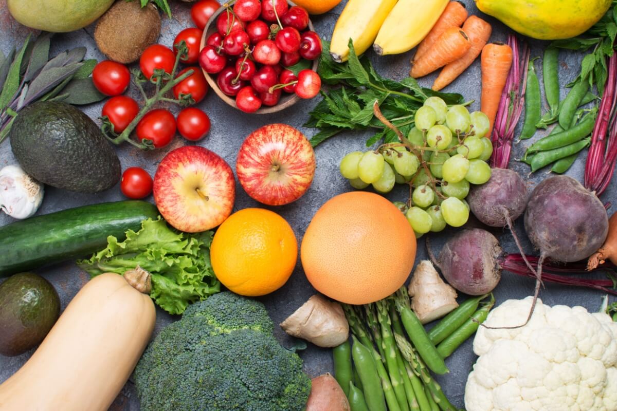 Superalimentos transformam e turbinam a saúde (Imagem: Lilly Trott | Shutterstock)