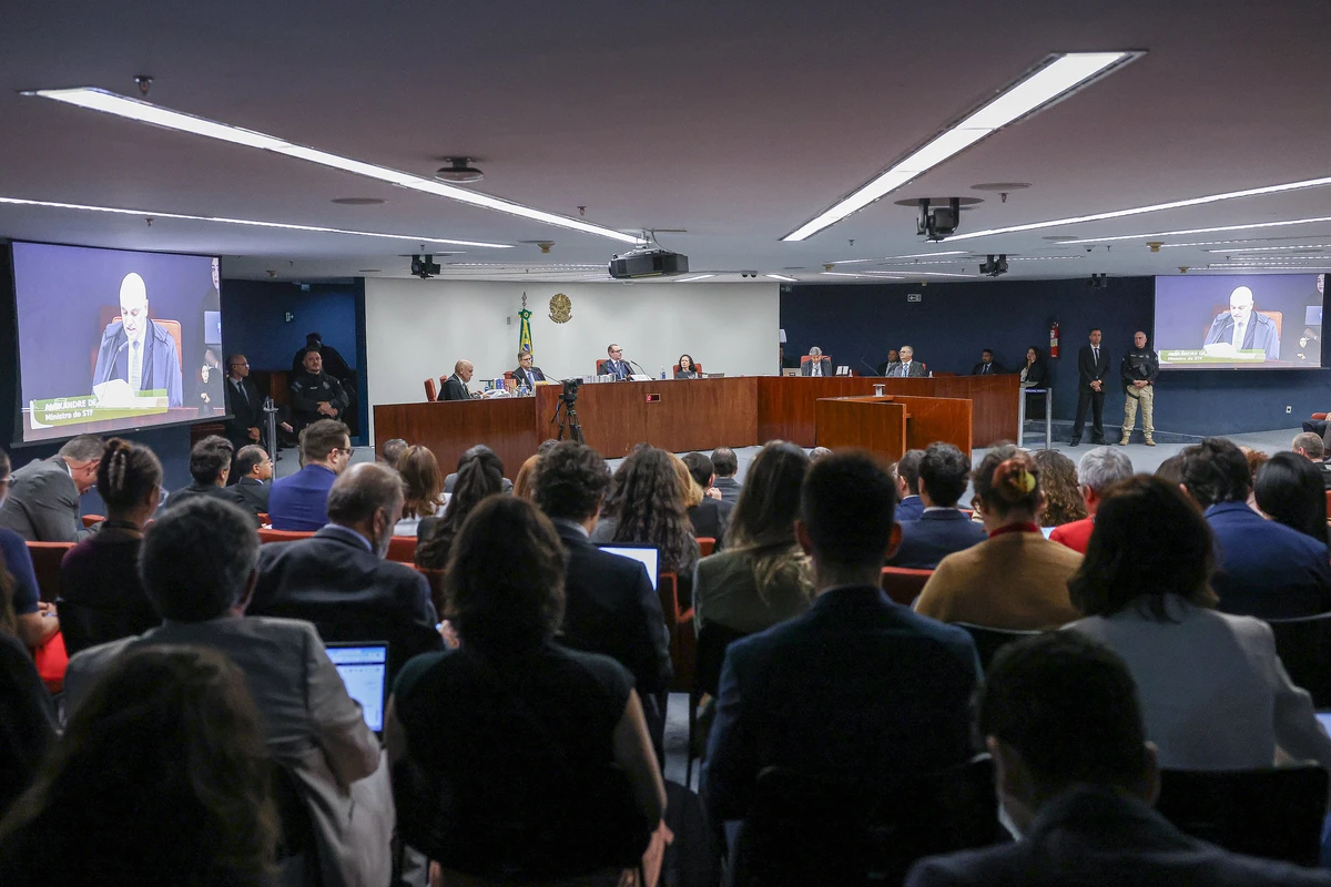 Primeiro dia de julgamento do ex-presidente Jair Bolsonaro (PL) e mais 7 réus no STF por trama golpista por Antonio Augusto/ STF