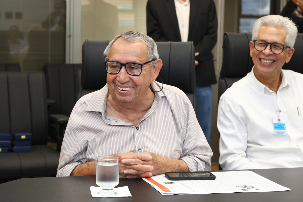 Reunião em homenagem ao jornalista Janc pelos 90 anos de idade e aos atletas do Barcelona FC de Campo Grande