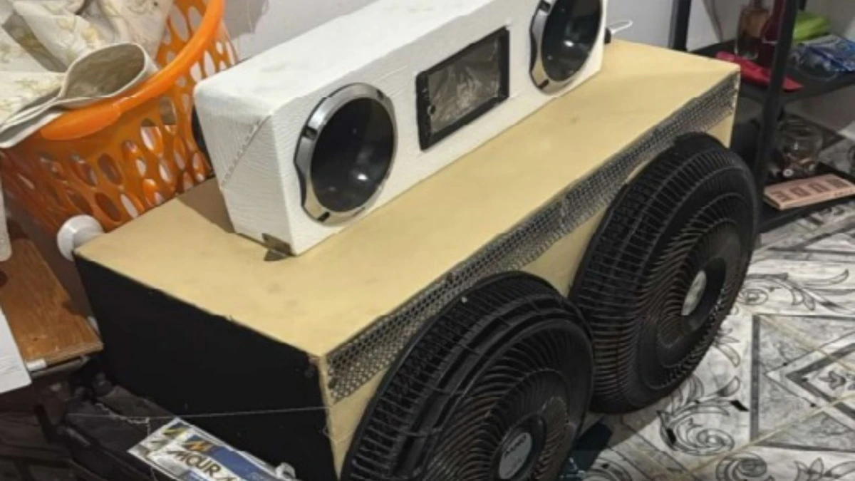 Caixa de som amplificada de Gilvano encontrada pela polícia