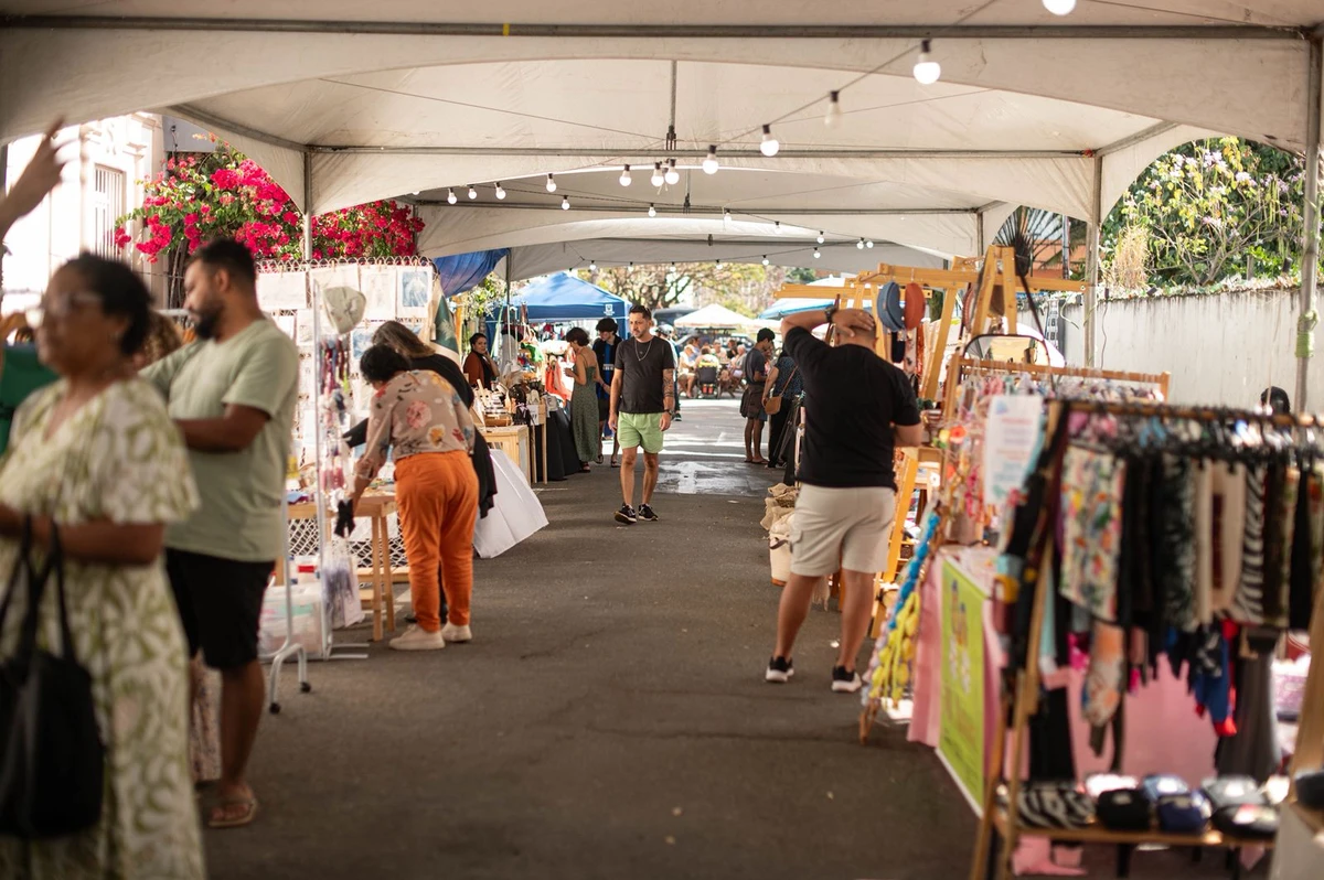 Feira de artesanato no Prainha Vive