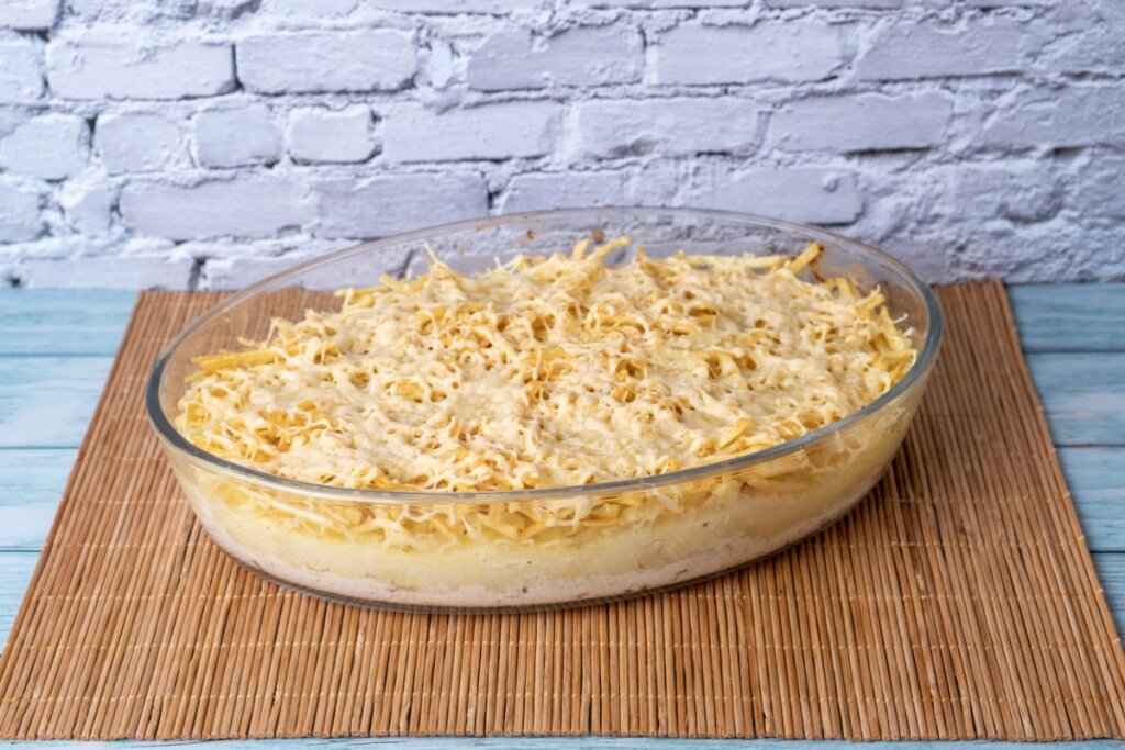 Fricassê de frango desfiado (Imagem: Otavio Pires | Shutterstock)