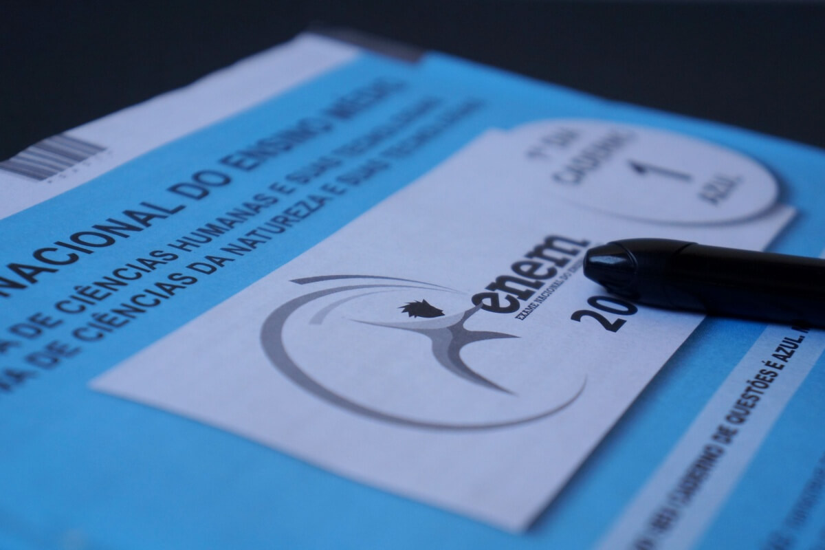Todo o processo de elaboração e correção da prova do Enem é muito sigiloso e rigoroso (Imagem: Brenda Rocha - Blossom | Shutterstock) 