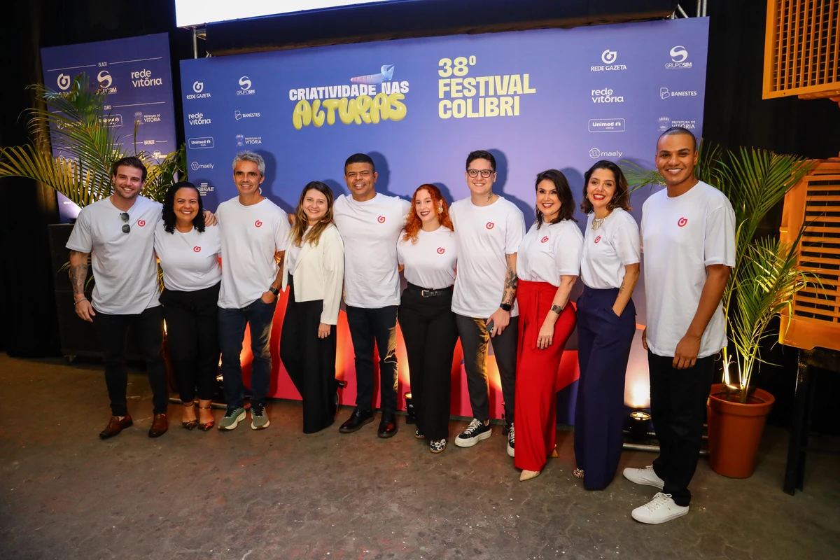 Guilherme Marchetti, Flavia Martins, Bruno Passoni, Carol Lima, Giliard Ferreira, Mila Vieira, Douglas Motta, Renata Rasseli, Mariana Perini e 
