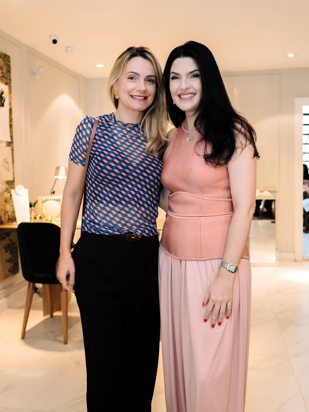 Nayara Paiva e Carla Buaiz 