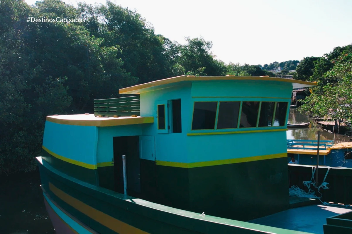 Os estaleiros de Piúma representam tradição