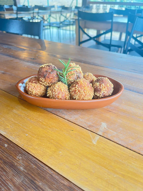 A rota do Buda: descobertas rurais além do gigante de Ibiraçu