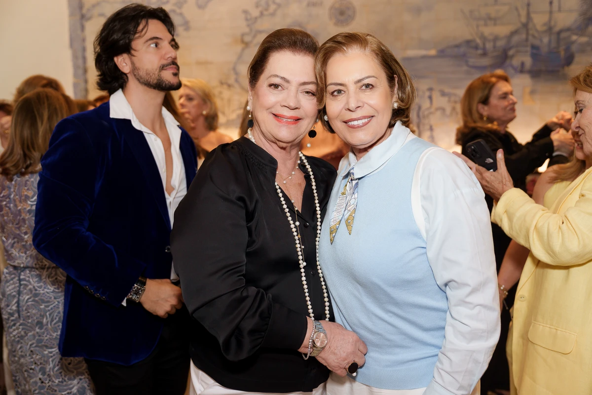 Helvia Abaurre e Sonia Abelha