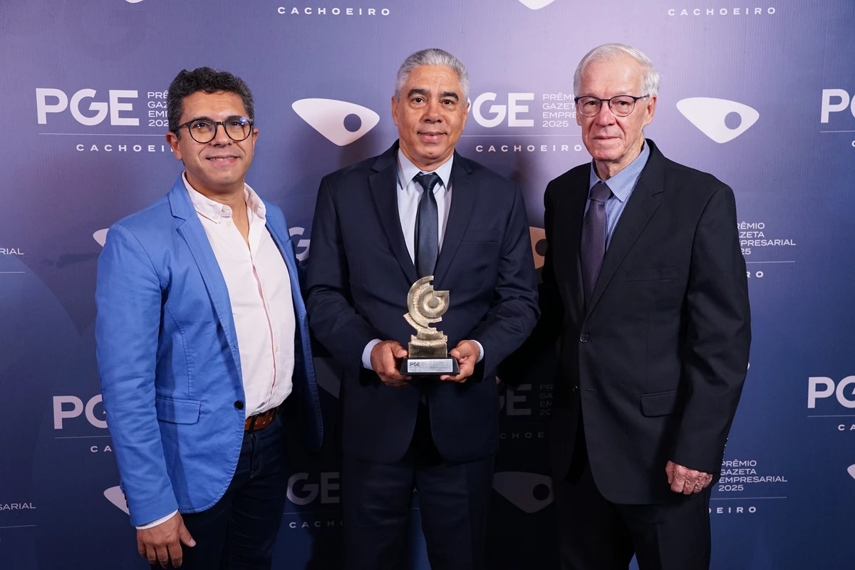 HECI - Hospital Evangélico de Cachoeiro de Itapemirim: Vagner Leandro Jackson Júnior  Romildo Ribeiro